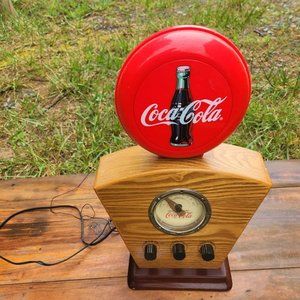 Vintage Coca-Cola Plastic AM/FM Radio With Light Up Red Disc and Dial
